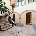 Il Cortiletto By Reasy&busy شقة